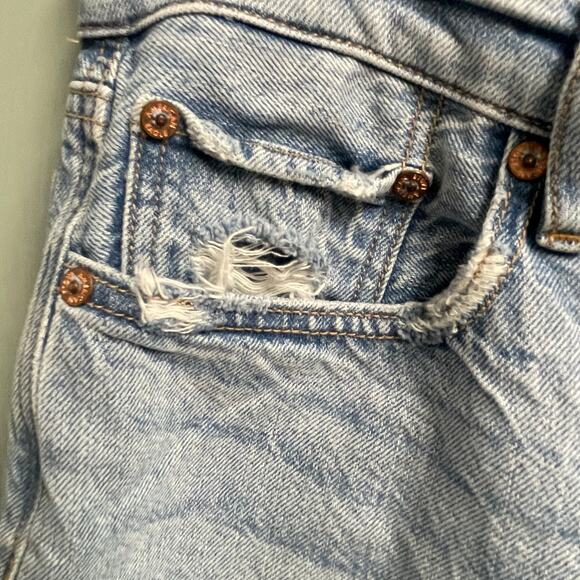 American Eagle 90s Bootcut Distressed Light Wash Jeans Size 6 Short Festival - Picture 3 of 6